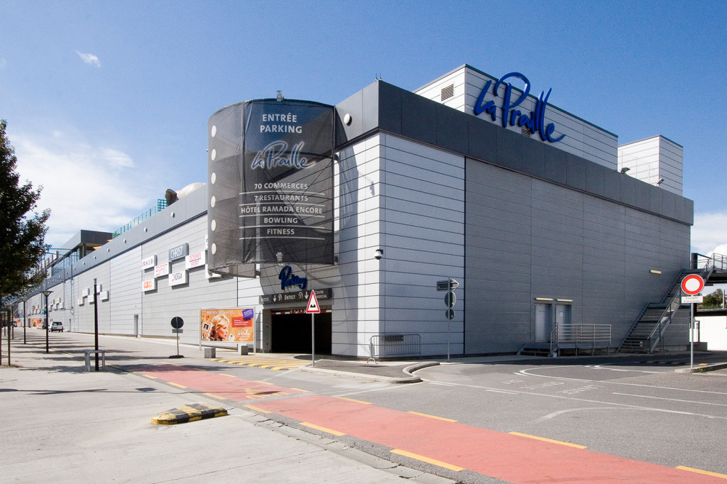 CENTRE COMMERCIAL LA PRAILLE  Construction Perret
